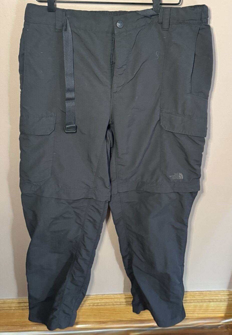 The North Face Mens Gray Convertible Hiking Pants / Shorts Outdoor Hiking XL